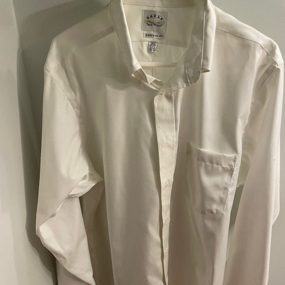 Men's White Button-down Shirt